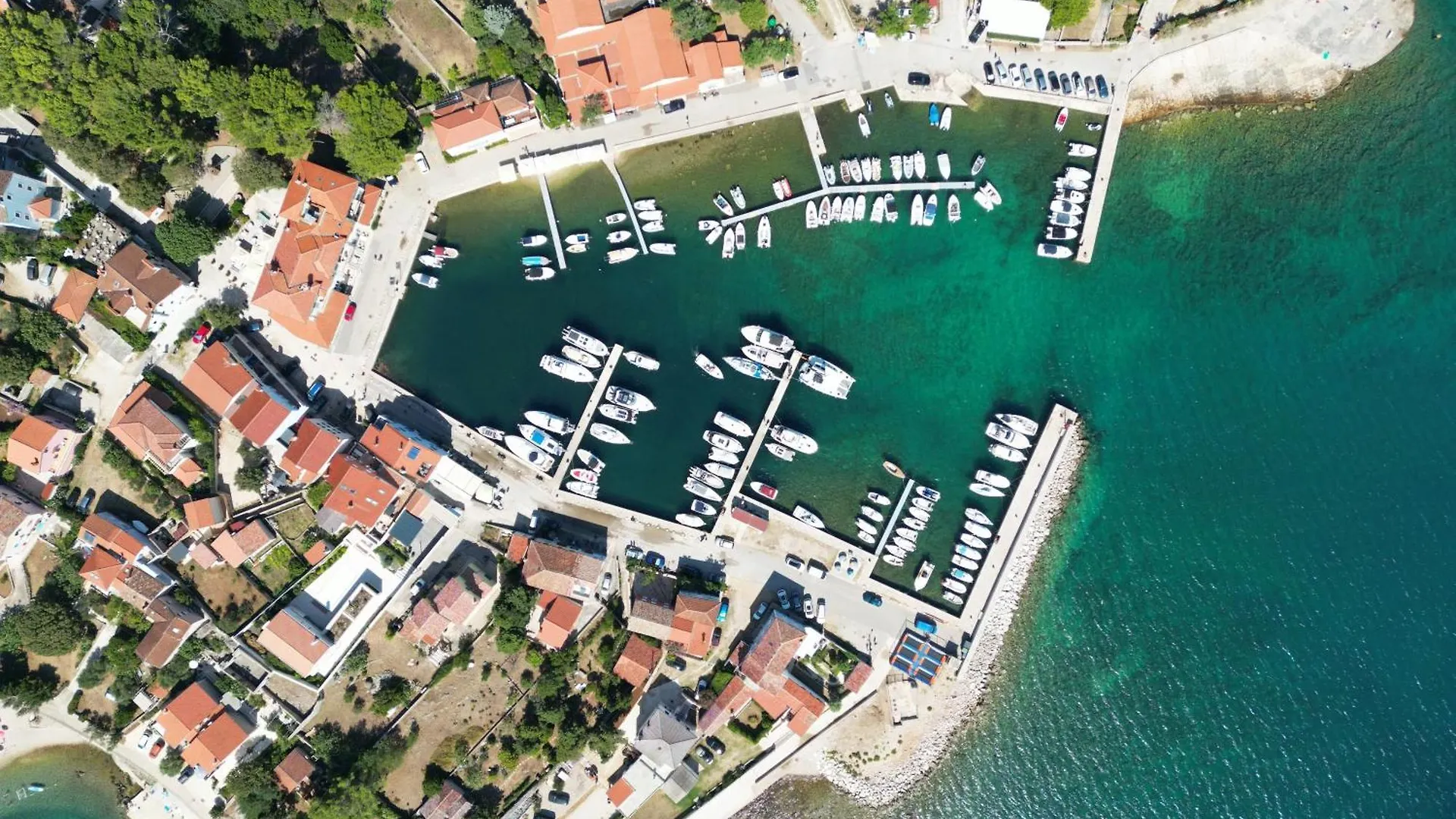 Blue Bay Apartment Nerezine Croatia